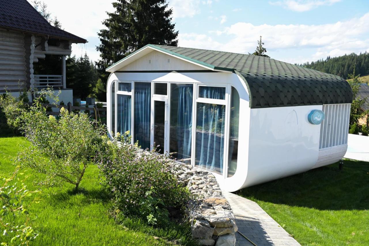 Space Place Yablunytsya Exterior photo